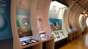 姫路科学館　トンネル型の展示