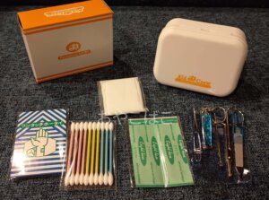 防災セット 救急用品 爪切りや綿棒など